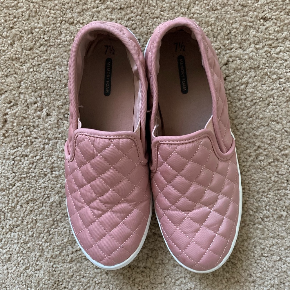 Pink slip ons